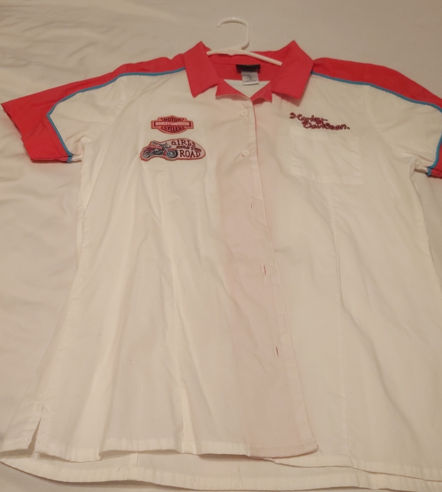 Woman's button shirt